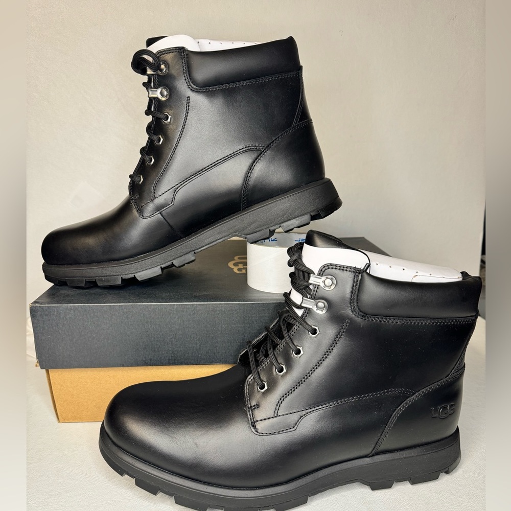 Ugg Stenton Water Repellent Leather Boot casual classic style waterproof work
